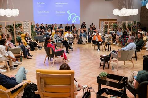 Closing circle